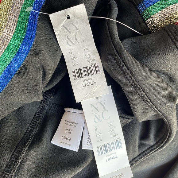 NY & Company High-Waisted Pocket Capri Legging Set - Rainbow-Stripe - Picture 16 of 16